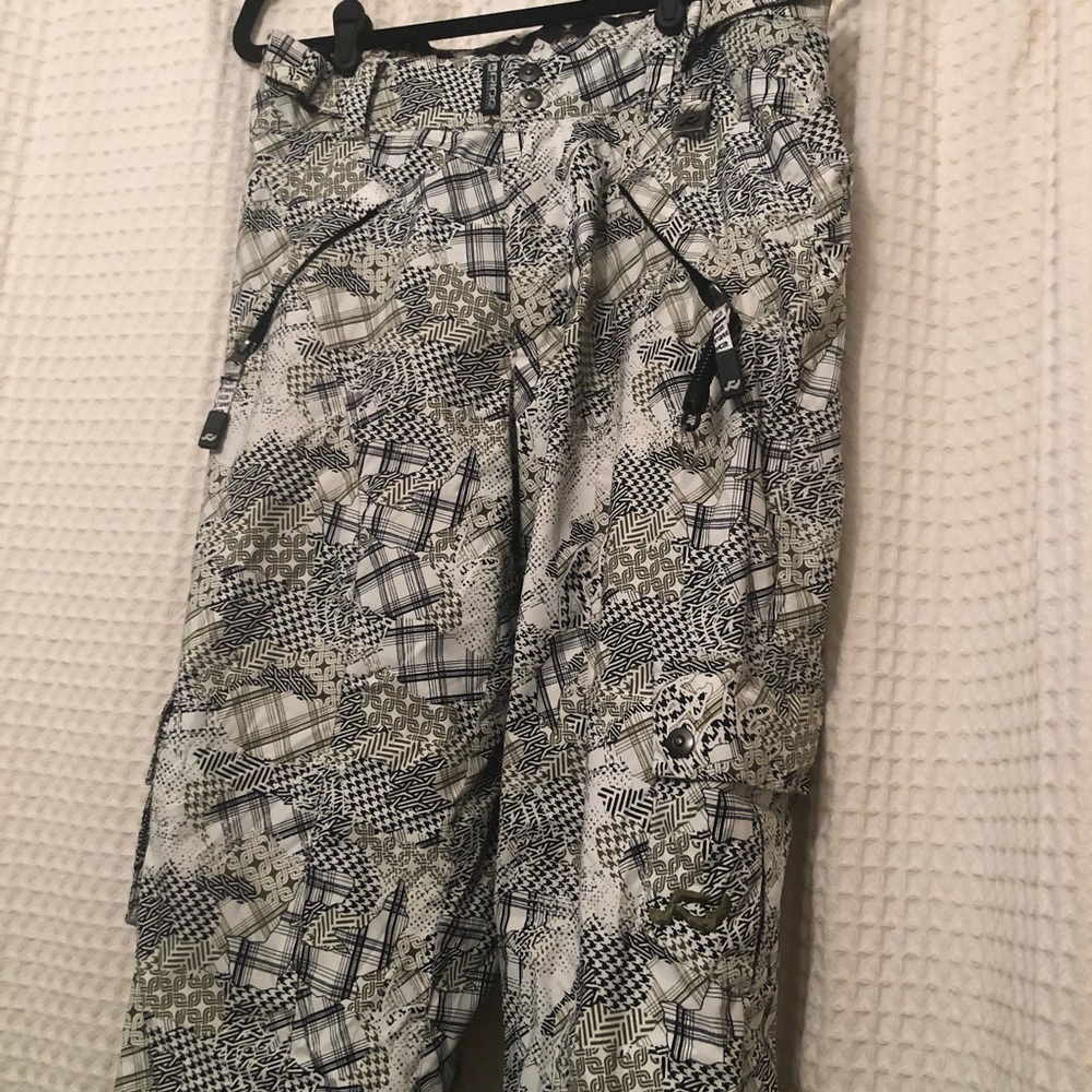 RIDE waterproof snowboarding or snow pant size L